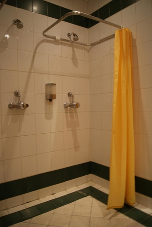 Imagen de la habitación del Albergue Porzellaneum. Foto 5