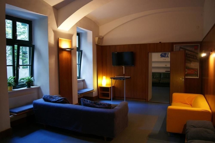 Imagen de los interiores del Albergue Porzellaneum. Foto 10