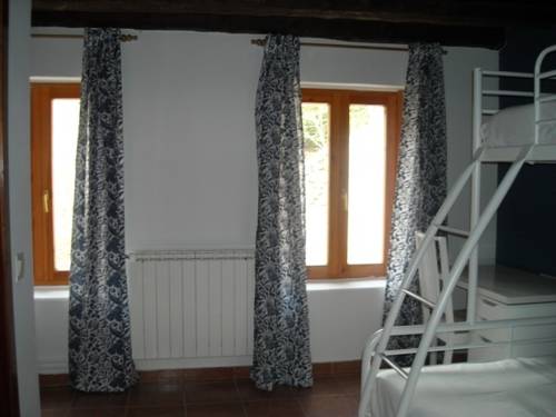 Imagen de la habitación del Albergue Quinta Vista Alegre. Foto 13