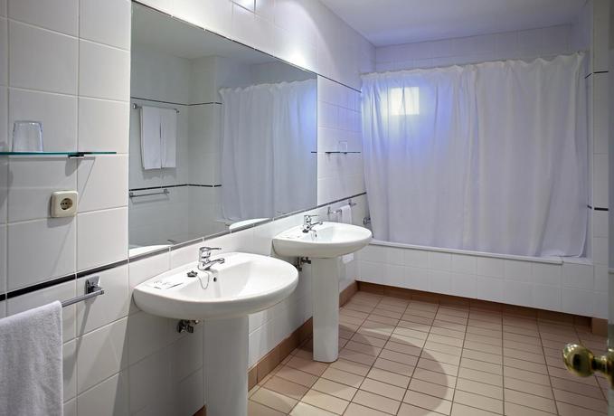 Imagen general del Albergue Residencia Deportistas la Cartuja. Foto 3