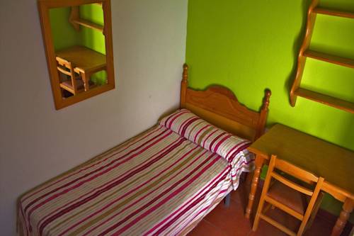 Imagen de la habitación del Albergue Residencia Universitaria Sg. Foto 6