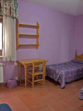 Imagen de la habitación del Albergue Residencia Universitaria Sg. Foto 8