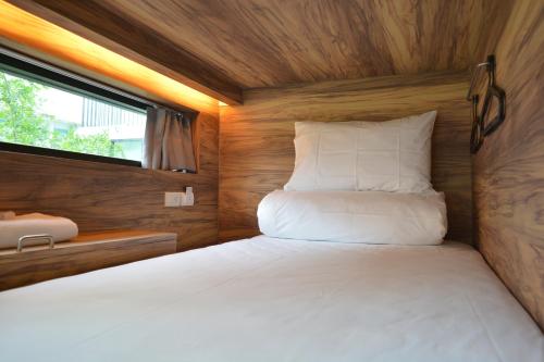 Imagen de la habitación del Albergue Rezt Bangkok. Foto 8