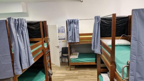 Imagen de la habitación del Albergue Rinc&oacute;n del Peregrino Porri&ntilde;o. Foto 4