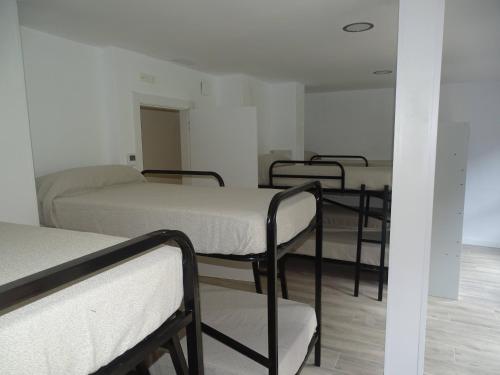 Imagen general del Albergue Roma, Lena. Foto 6