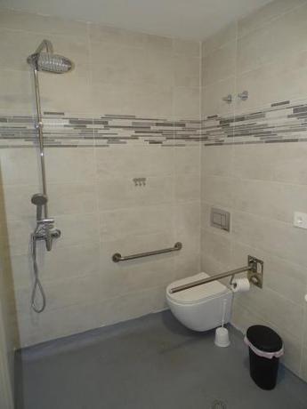 Imagen de la habitación del Albergue Roma, Lena. Foto 21