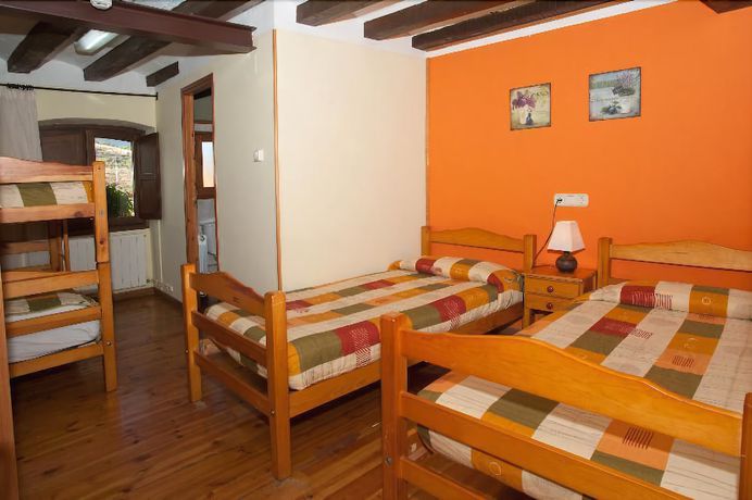 Imagen de la habitación del Albergue Rural Ca L'anton. Foto 12