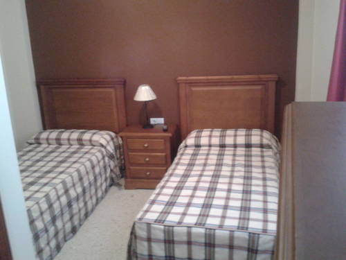 Imagen de la habitación del Albergue Ruta Del Califato. Foto 3