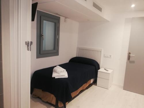 Imagen de la habitación del Albergue San Francisco, Arz&uacute;a. Foto 4