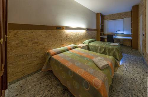 Imagen de la habitación del Albergue San Francisco De Asis - Hostel. Foto 11