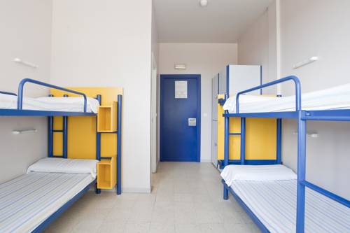 Imagen de la habitación del Albergue Santa Maria Del Mar. Foto 3