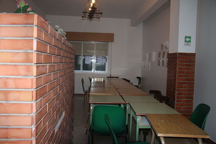 Imagen de los interiores del Albergue Santa Olaia - Hostel. Foto 12