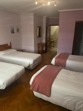 Imagen de la habitación del Albergue Sao Telmo. Foto 17