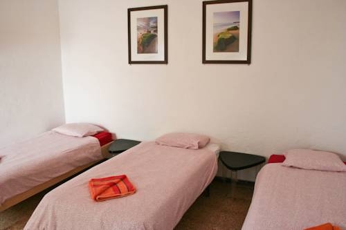 Imagen general del Albergue Sol y Mar Surf Camp. Foto 3