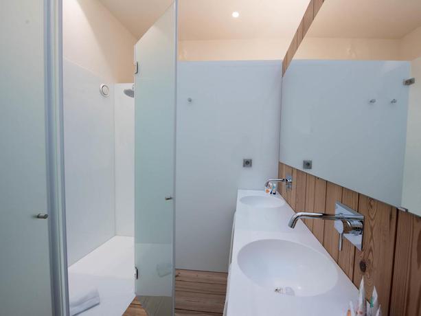 Imagen general del Albergue The Central House Porto Ribeira. Foto 14