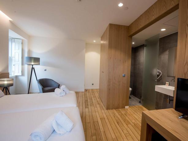 Imagen general del Albergue The Central House Porto Ribeira. Foto 17