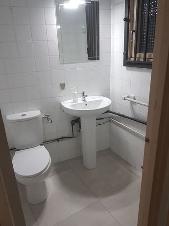 Imagen de la habitación del Albergue Turístico La Peregrina. Foto 10