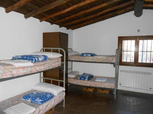 Imagen de la habitación del Albergue Turistico Valle Del Ambroz. Foto 3