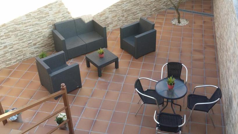 Imagen de los interiores del Albergue Ultreia, Arz&uacute;a. Foto 5