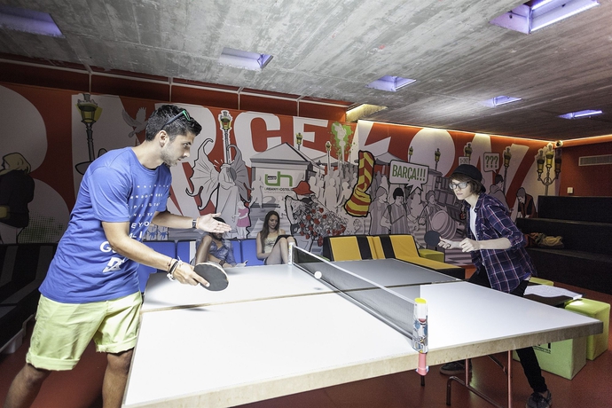 Imagen de los interiores del Albergue Urbany Hostel Bcn Go!. Foto 11