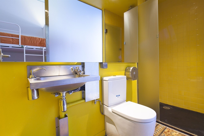 Imagen de la habitación del Albergue Urbany Hostel Bcn Go!. Foto 8