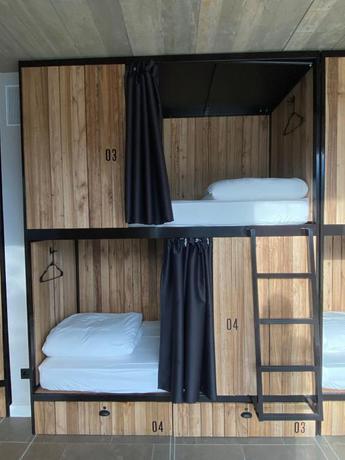 Imagen general del Albergue Zarautz Surf House. Foto 10