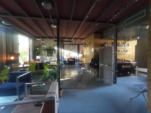 Imagen general del Albergue & Cafeter&iacute;a V&iacute;a de la Plata Herv&aacute;s. Foto 13