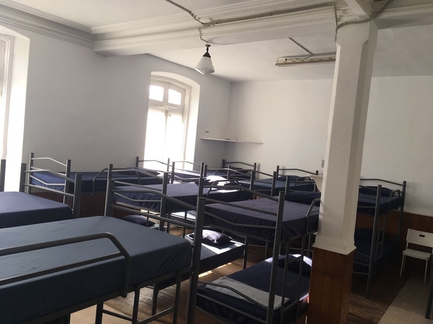 Imagen de la habitación del Albergue de Peregrinos La Bilbaina. Foto 9