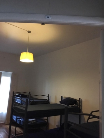 Imagen de la habitación del Albergue de Peregrinos La Bilbaina. Foto 11