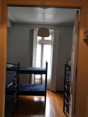 Imagen de la habitación del Albergue de Peregrinos La Bilbaina. Foto 14