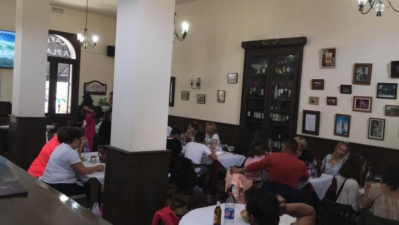 Imagen del bar/restaurante del Albergue de Peregrinos La Bilbaina. Foto 5