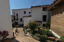 Imagen de los exteriores del Alojamiento Rural Biarritz, Fuenteheridos. Foto 2