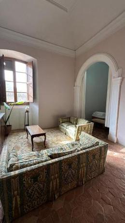 Imagen de la habitación del Alojamiento Rural Can Traver de Besal&uacute;. Foto 18