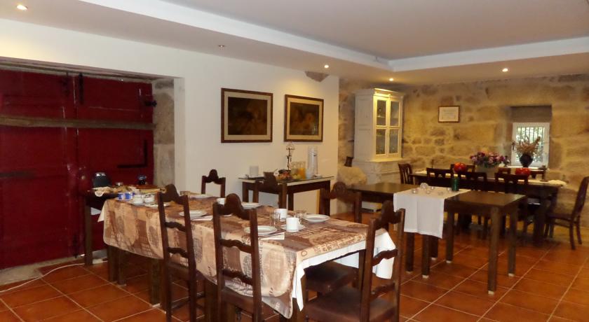 Imagen del bar/restaurante del Alojamiento Rural Casa Grande Do Seixo. Foto 4