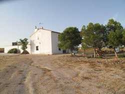 Imagen de los exteriores del Alojamiento Rural Casa Rural Casa M&aacute;xima. Foto 6