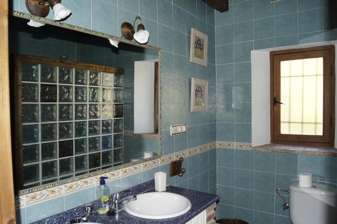 Imagen de los interiores del Alojamiento Rural Casa Rural Los Cascajales. Foto 6