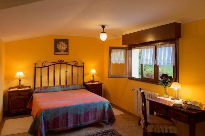 Imagen de la habitación del Alojamiento Rural Casa Rural Santu Colás. Foto 4