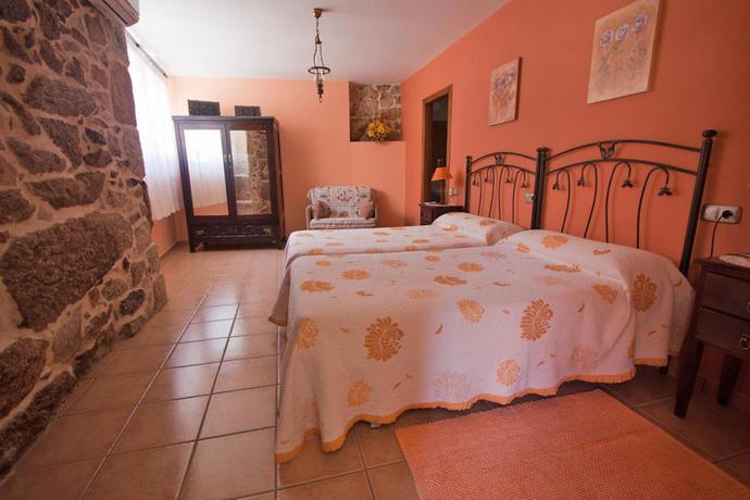 Imagen de la habitación del Alojamiento Rural Casa Torre Vella. Foto 2