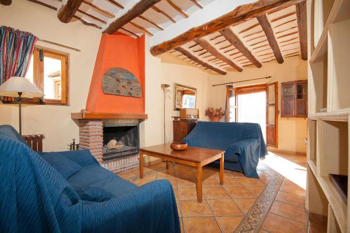 Imagen de la habitación del Alojamiento Rural Casa de la Luz. Foto 2