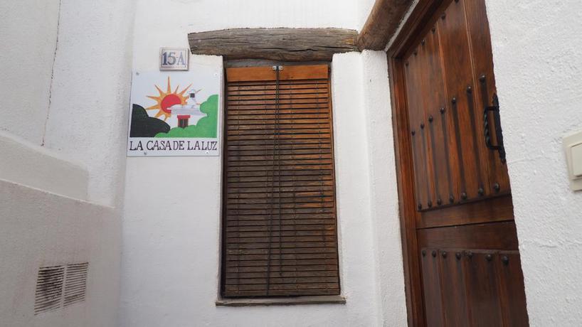 Imagen de los exteriores del Alojamiento Rural Casa de la Luz. Foto 11