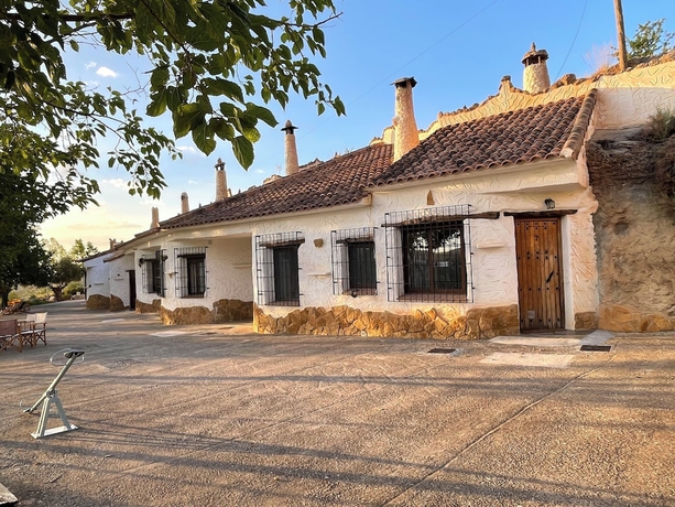 Imagen general del Alojamiento Rural Cuevas El Atochal Or&iacute;genes. Foto 1
