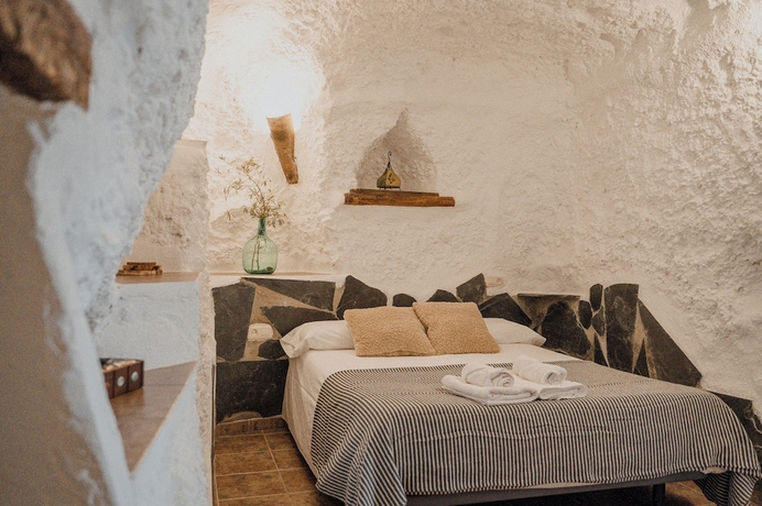 Imagen de la habitación del Alojamiento Rural Cuevas El Atochal Or&iacute;genes. Foto 12