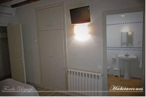 Imagen de la habitación del Alojamiento Rural Fonda Urquizu. Foto 6