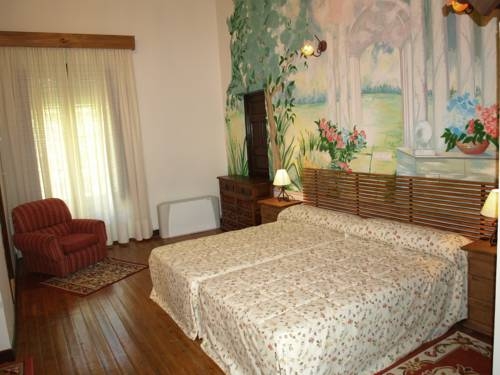 Imagen de la habitación del Alojamiento Rural Gran Posada La Mesnada. Foto 7
