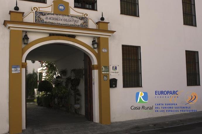 Imagen de los exteriores del Alojamiento Rural Hacienda Olontigi. Foto 7
