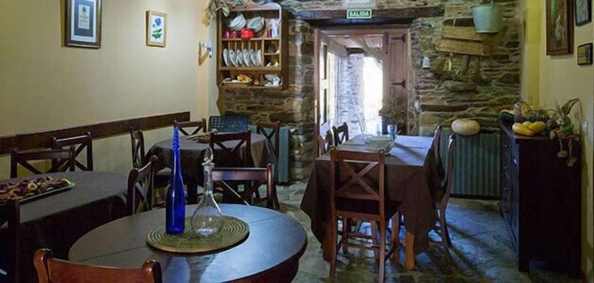 Imagen del bar/restaurante del Alojamiento Rural La Casona de Amaido. Foto 7