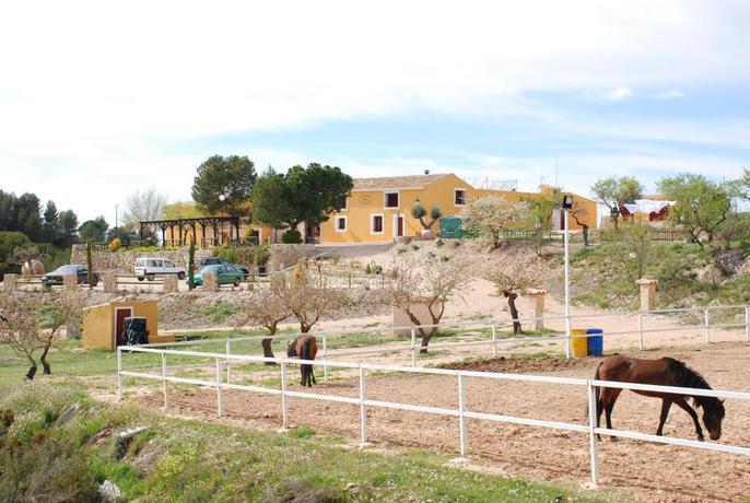 Imagen general del Alojamiento Rural Las Lomas de Biar. Foto 9