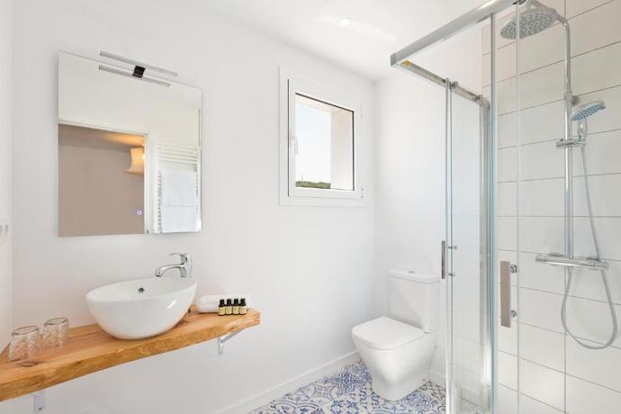 Imagen general del Alojamiento Rural Masia Can Rovira. Foto 8