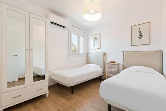 Imagen general del Alojamiento Rural Masia Can Rovira. Foto 10