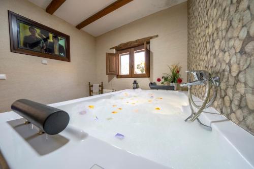 Imagen de la habitación del Alojamiento Rural Reul Alto Cortijos Rurales. Foto 5